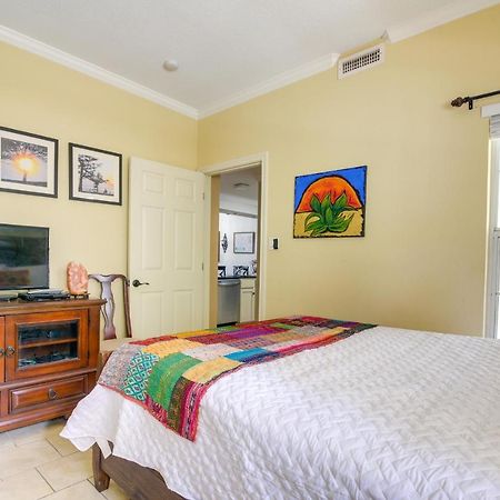 Lakefront Lago Vista Condo With Resort Amenities! Eksteriør bilde
