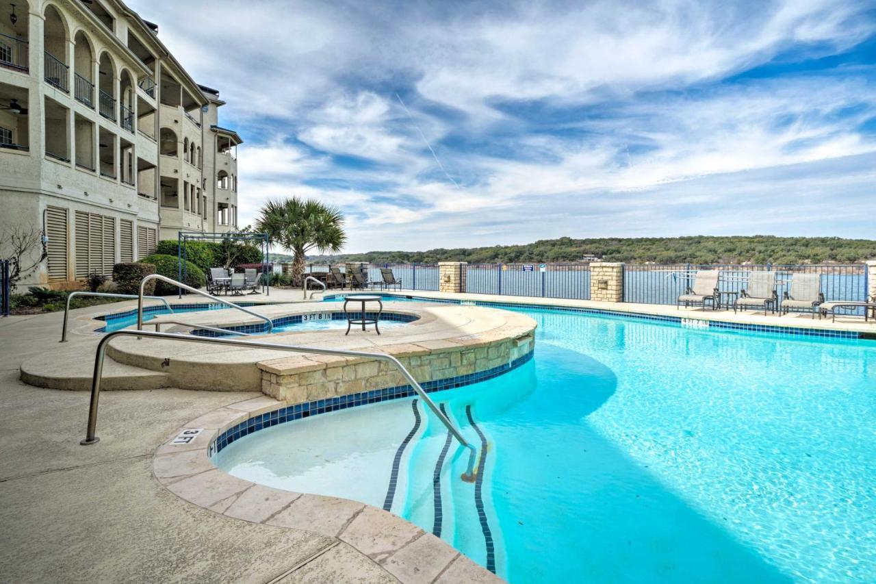 Lakefront Lago Vista Condo With Resort Amenities! Eksteriør bilde