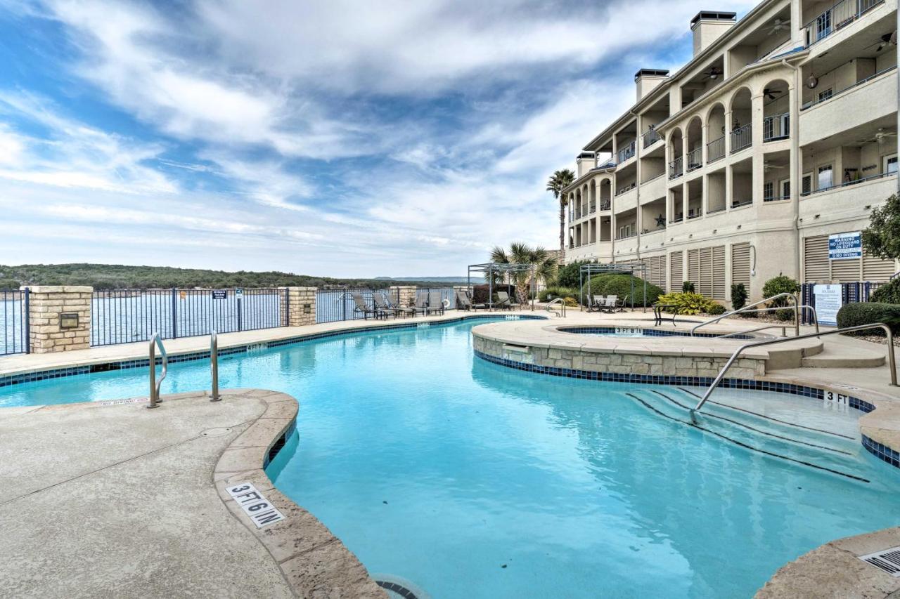 Lakefront Lago Vista Condo With Resort Amenities! Eksteriør bilde